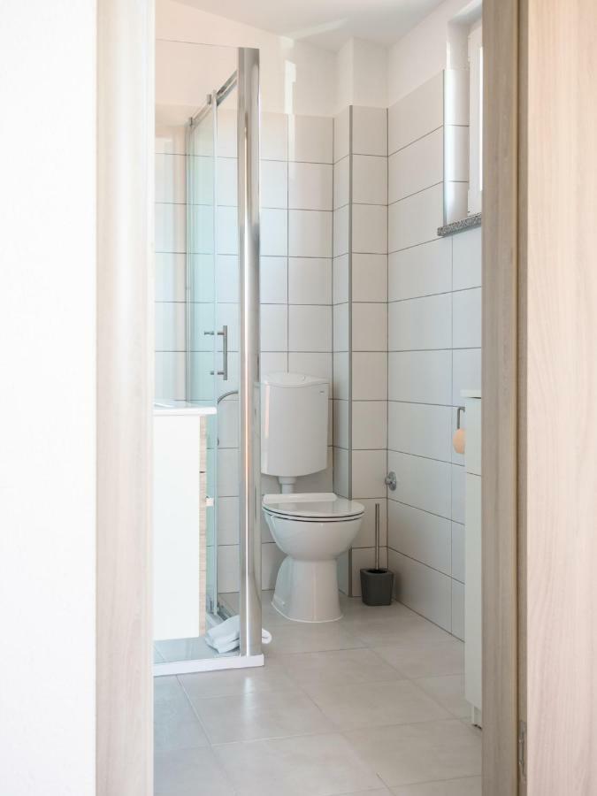 Apartment ˝Soleil˝ Vir Exterior photo